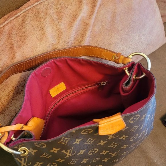 Graceful PM, Emilie Wallet. Box, Storage & Shopping Bags for both items - Picture 3 of 8